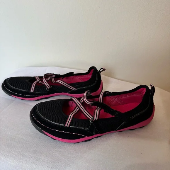 Croft & Barrow Sz 6.5 Women's Black & Pink Sporty Shoes 0003 - Picture 12 of 13